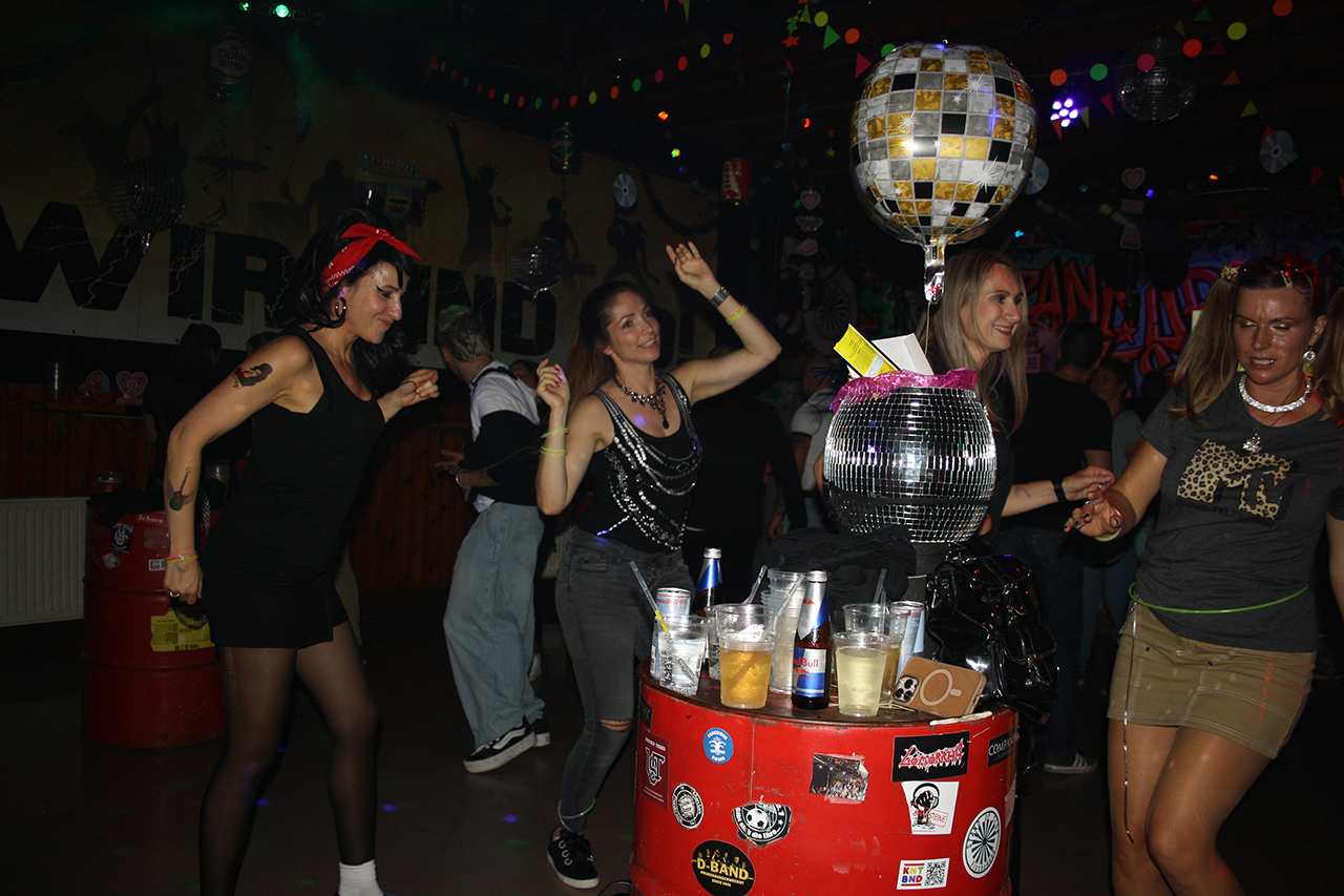 2000er Party - Teil 1