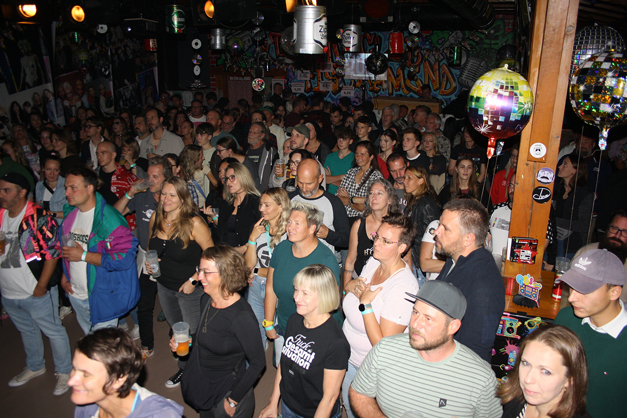 90er Party Teil 2 - live on stage: MITCH